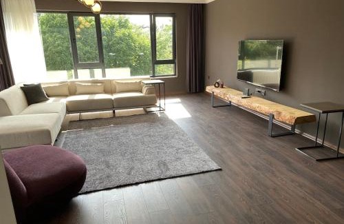 Gaziosmanpasa Apartment | 1007 Central 3 plus 1 Wide Close to Consulates