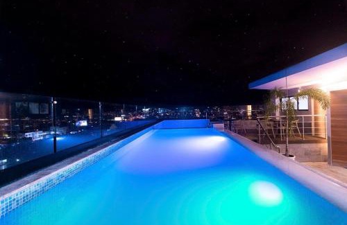 Ensanche Quisqueya Apartment | 10D REFA The Glam 360 Views Downtown PoolGymTerrace