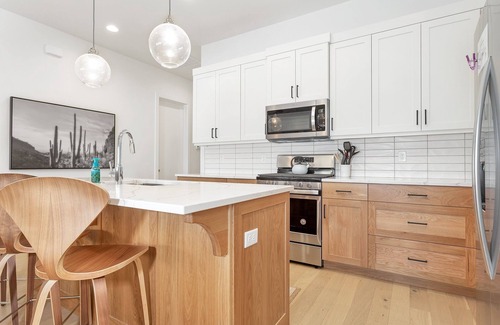 Bloomington House | 11 At Bloomington Country Club 4 Bedroom Townhouse by RedAwning