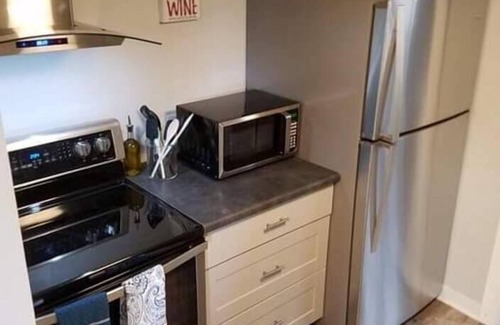 Greenville - Spartanburg Apartment | 11 Cozy Corner Apartment-couples or solo trvlers