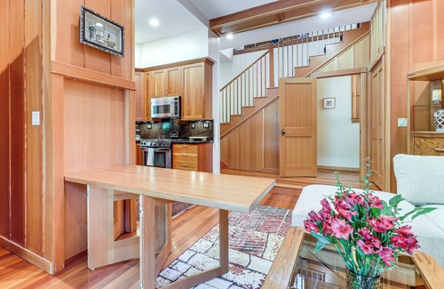 Napa Cottage | 11 Mi to Downtown Napa: Wine Country Cottage