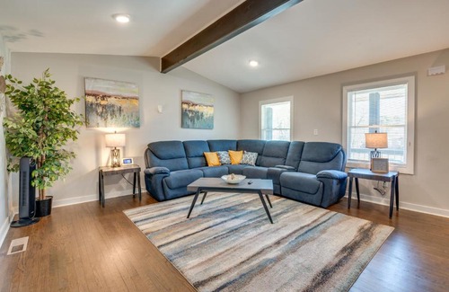 Conley House | 11 Mi to Dtwn Atlanta Conley Home with Yard