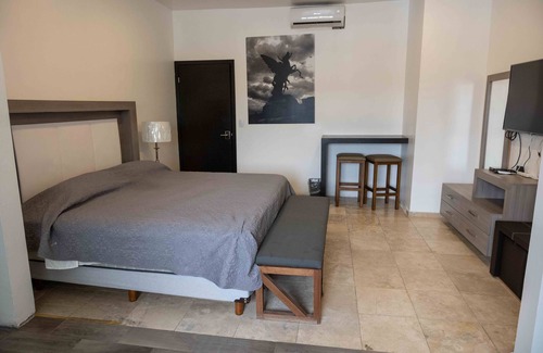 Torreon House | 11) Suite Grande Para 4 Personas
