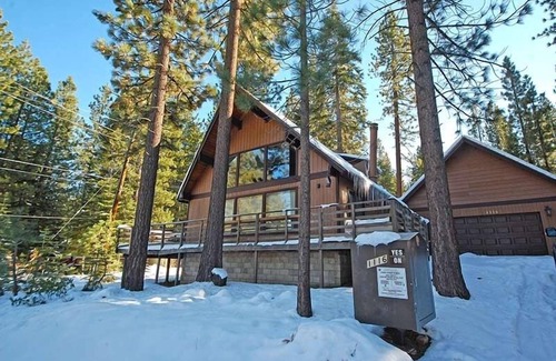 Montgomery Estates Cabin | 1116 Golden Bear 3 Bedroom Cabin by RedAwning