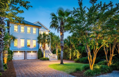 Isle of Palms House | 118 Charleston Blvd, Elevated Pool, Ocean Views, 7 Bdrm, 6.5 Bath, Elevator