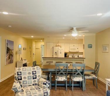 Hilton Head Island Apartment | 13 Beach Stop Hilton Head