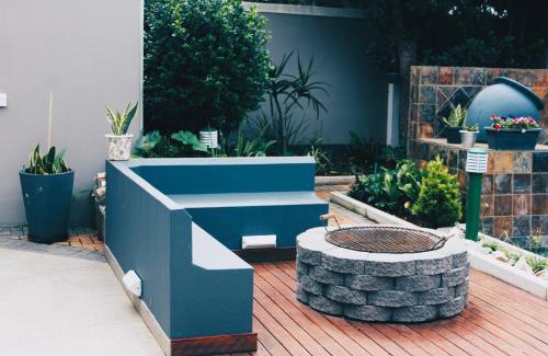 Port Elizabeth Apartment | 13 on Snowden Mill Park