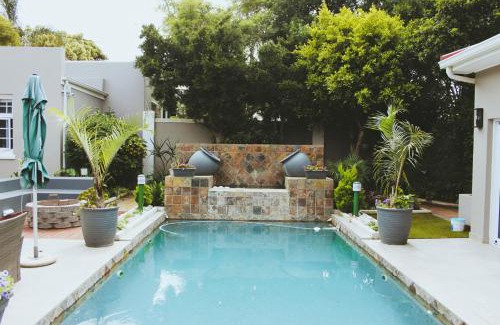 Port Elizabeth Apartment | 13 on Snowden Mill Park