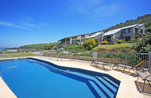 Wongarra Apartment | 13 Whitecrest Great Ocean Road Resort - Ocean Views