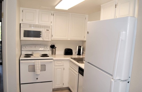 South Scottsdale Apartment | 133 Fully Furnished, amenities galore!