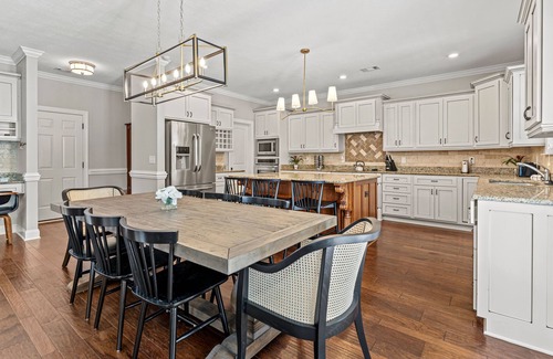 Evans House | 15-Guest Home with Pool, Close to Augusta Masters Golf Retreat