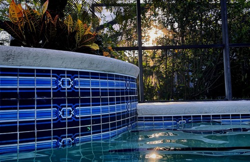 Sunset Lakes House | 15 Min from the Gates of Disney, Sleeps 10, Pool+View