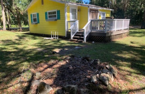 Yankeetown Cabin | 15) Mocking Bird Cottage