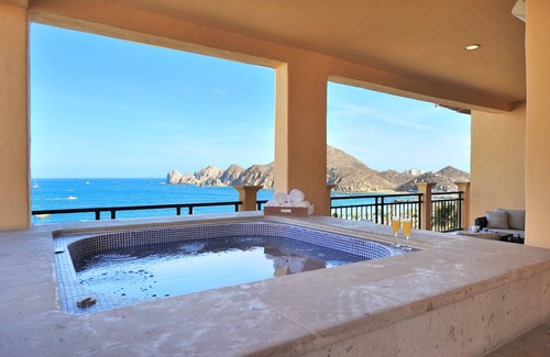 Ampliacion Juarez Condo | ¡15% OFF! on Luxury 2-Story 4BD Oceanview Penthouse in Cabo