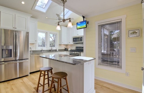 Pelican Bay House | 15 Pelican Bay by AvantStay | 🏖️ 🐚 Close to Beach and Pool!