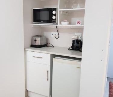 Jeffreys Bay Apartment | 16 Flame@ Supertubes, Luxury room, Jeffreys Bay