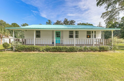 Fellowship House | 16 Mi to WEC: Horse-Friendly Home on 5 Acres!