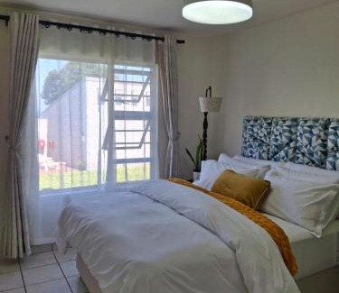 Doonside Apartment | 18 Key Largo Ocean House of Uzurie