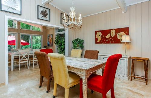 Beach Lagoon House | 18 West Beach Lagoon