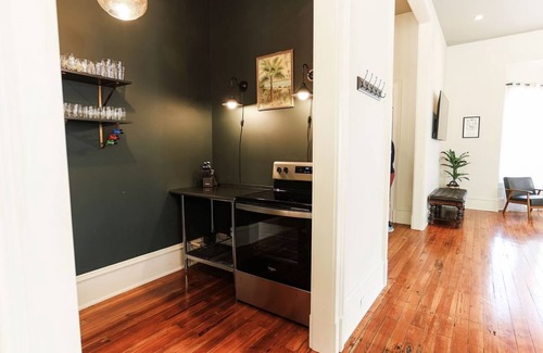 Montgomery House | 1840's 2BR/2BA Historic Luxury