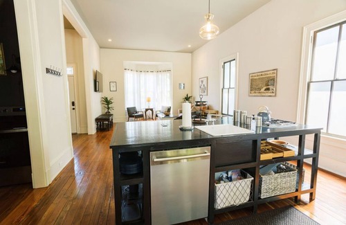 Montgomery House | 1840's 2BR/2BA Historic Luxury