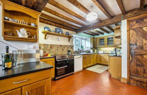 Rhydycroesau House | 18th Century Farmhouse, England Wales Border, Breathtaking Views