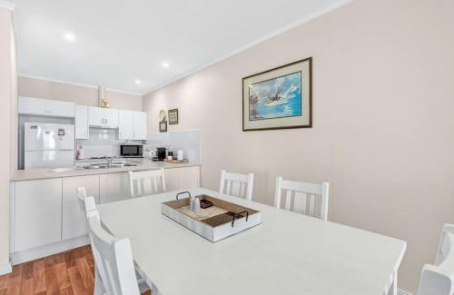 Encounter Bay Apartment | 19-117 Franklin Pde - Beachfront Location - No Linen Included