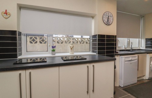 Thornton-Cleveleys Cottage | 19 Slinger Road