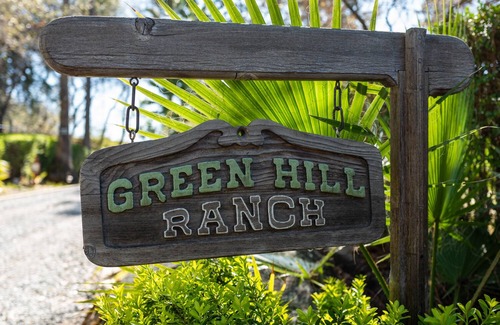 Newcastle House | 1906 Victorian Farmhouse and Cottage on Beautiful Ranch near Folsom Lake