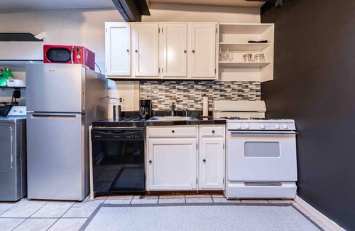 Washington Square West Apartment | 1918 Duplex with Character City Center