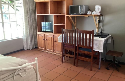 Potchefstroom Apartment | 1950’s