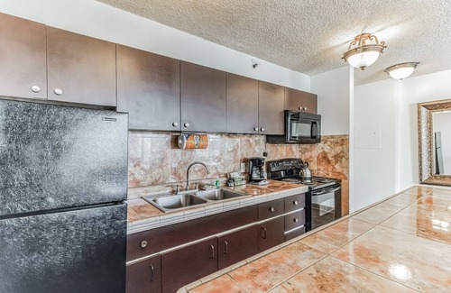 Waikiki Condo | 19th Floor Condo with Lanai & Sea Views - FREE Parking! by Koko Resort Vacation Rentals