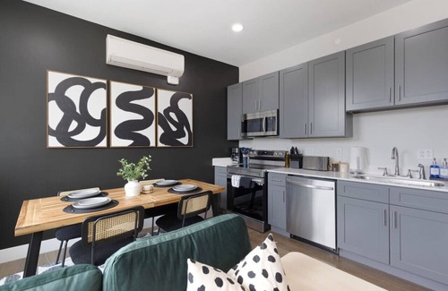 Cleveland Apartment | 1Bed/1Bath W/Fast Wifi +Gym - DT