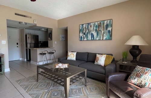 Clearwater Beach Condo | 1BR-1B Beachfront Condo.The best value in Clearwater Beach, Regatta Beach Resort
