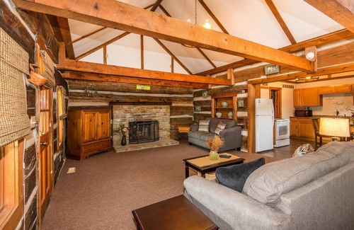 Helmsburg Cabin | 1BR, 1BA Log Cabin