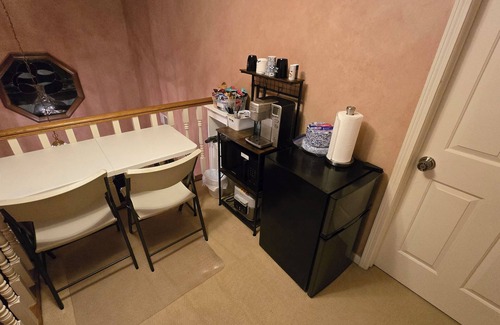 Lakeland House | 1BR/1BA on a 2 acre Wooded Lot - See the Deer!