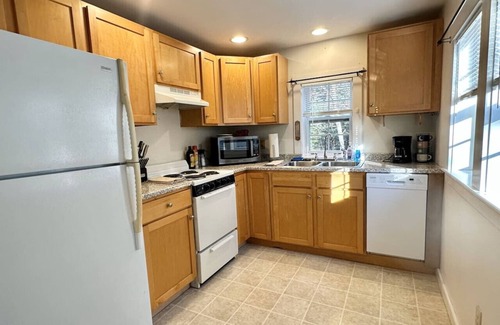 Mount Desert Apartment | 1BR Apt in the Center of Acadia! [Sound Apartment]