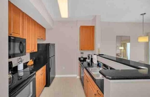 Florida Center Apartment | 1br Next Universal Studios Fl