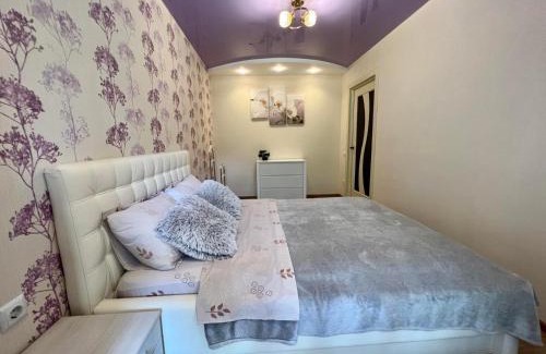 Lenins'kyi district Apartment | 2-комн ЛЮКС в центре Вишенки