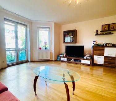 Yavory Apartment | 2 кімнати новобуд Вернадського 6 Червоноі калини Лісна