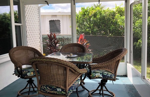 Port Richey House | 2/2 Canal Front w/10,000 covered boat lift and floating dock.