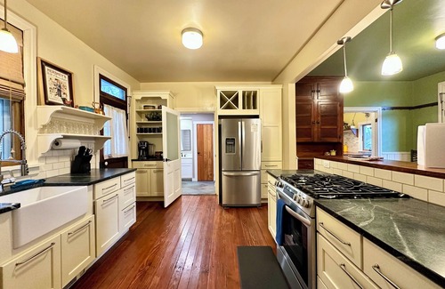 Campbelltown House | 2,200 Sq Ft w/2 Gamerooms, Firepit & Grill 15 Minutes To Hershey