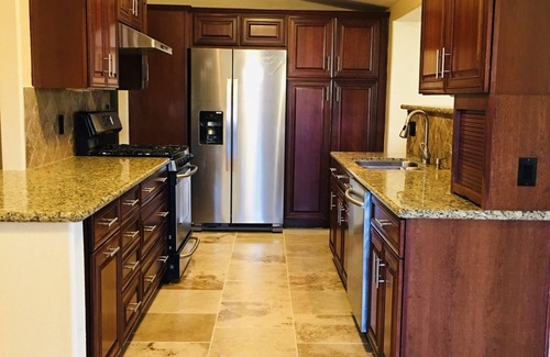 Sherwood Forest and Thistle Development House | 2.7MI DISNEY/CONVENTION CENTER GETAWAY