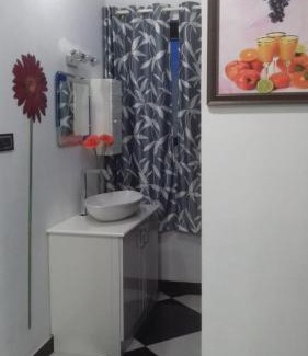 Thalassery House | 2 AC Room in KUTHUPARAMBA