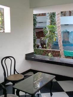 Thalassery House | 2 AC Room in KUTHUPARAMBA