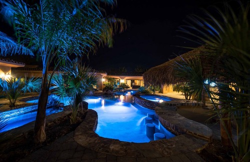 Bermuda Dunes House | 2 Acre 10,000sqft Estate/Pool, Tennis, Golf, Pickleball, Yoga & EVENTS-DEALS!