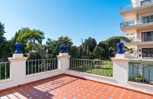 Puerto Banus Apartment | 2 bdr apartment next to the beach in Puerto Banús