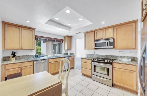 Santa Ana Heights House | 2 Bdrm · Pool · Irvine! Extended Stays Welcome!