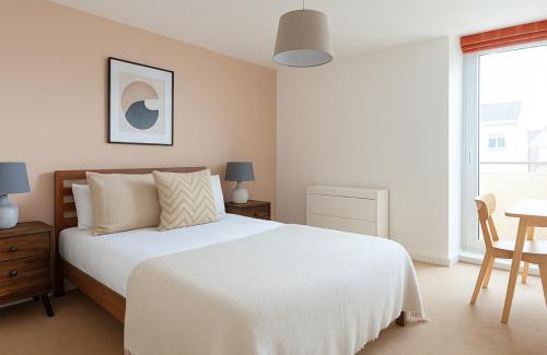 Newham Apartment | 2 Bed Apartment in Stratford