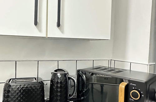 Sheffield Apartment | 2 Bed Apartment off London Road | Prime location